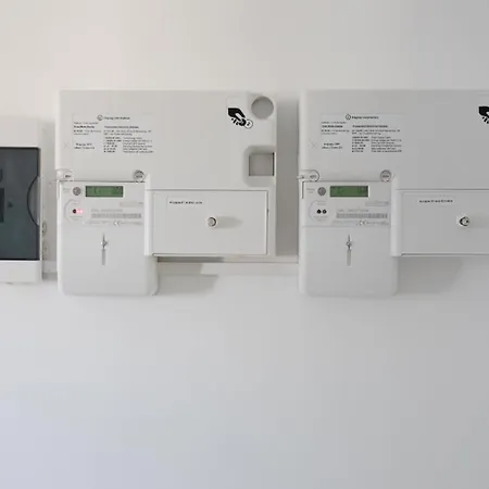 منزل للإقامة F3 2, Private Two Single Beds Shared Bathroom *