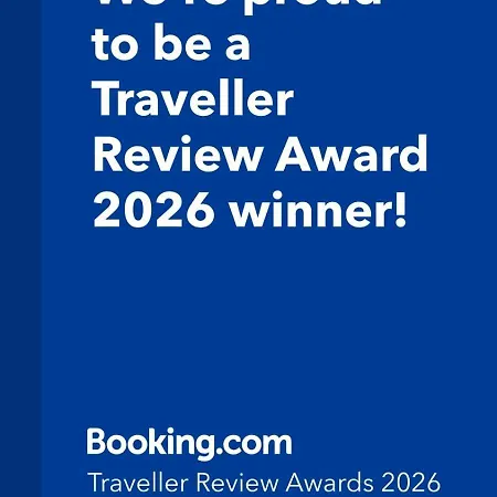 F3 2, Private Two Single Beds Shared Bathroom